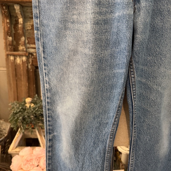 VINTAGE LEVI's 517 ORANGE TAB JEANS | DISTRESSED | 32x29 | 7 BELT LOOPS | 80's - Picture 5 of 14